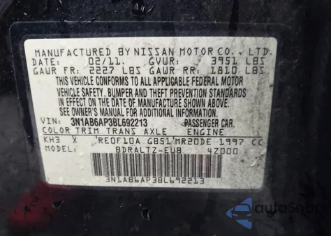 2011 Nissan Sentra 2.0S z USA, uszkodzony, nr VIN 3N1AB6AP3BL692213